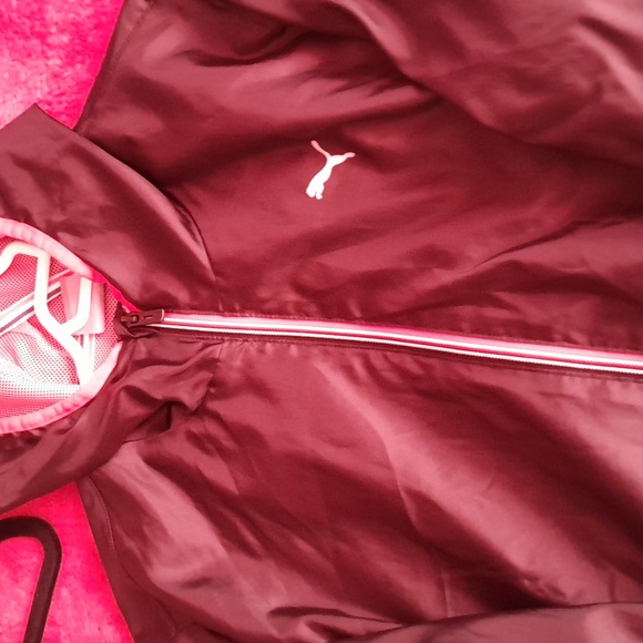 Puma spring jacket ! - Picture 3 of 3